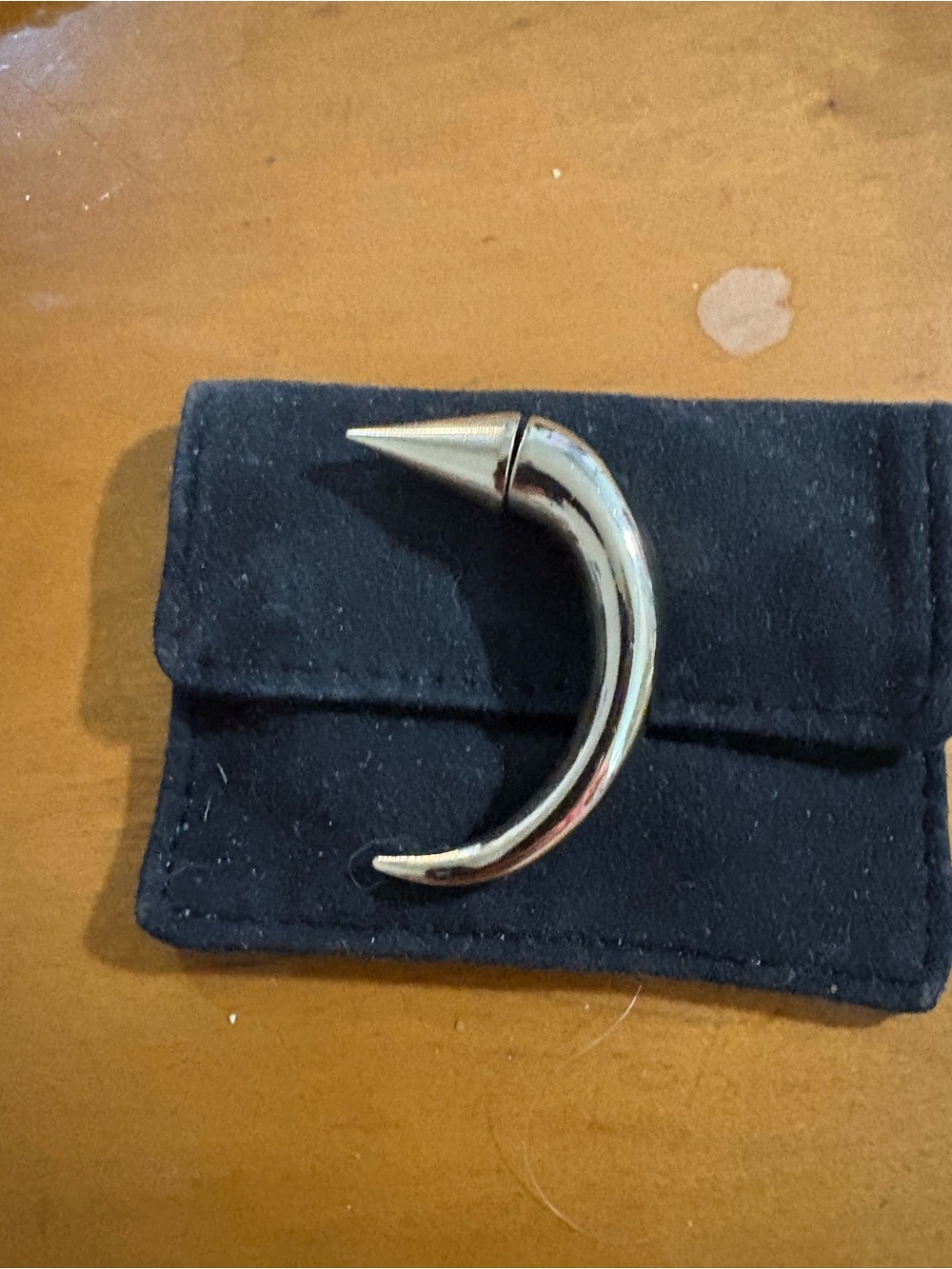 Givenchy collectors, magnetic horn earring